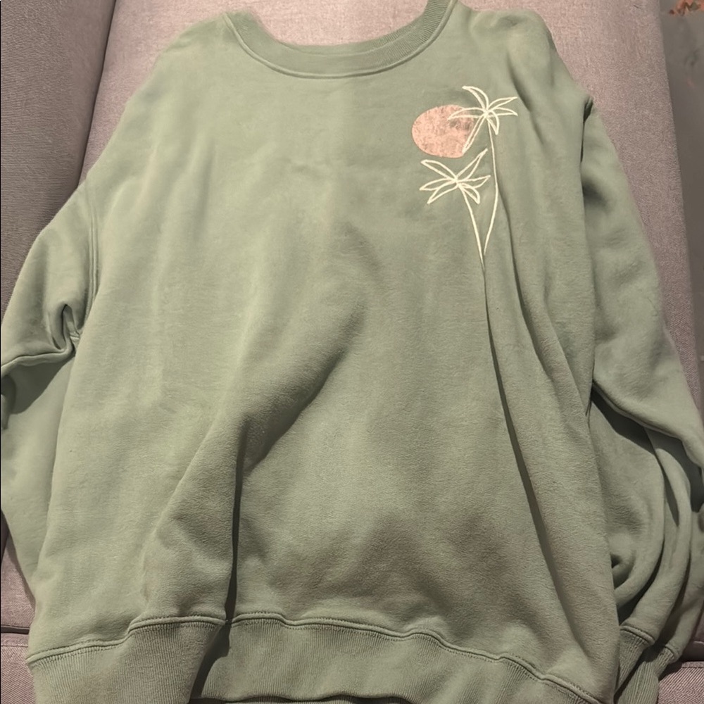 Hollister Sage Green oversized Sweatshirt women’s size small